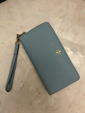 Tory Burch Light Blue Zip Wristlet Wallet with Gold Logo